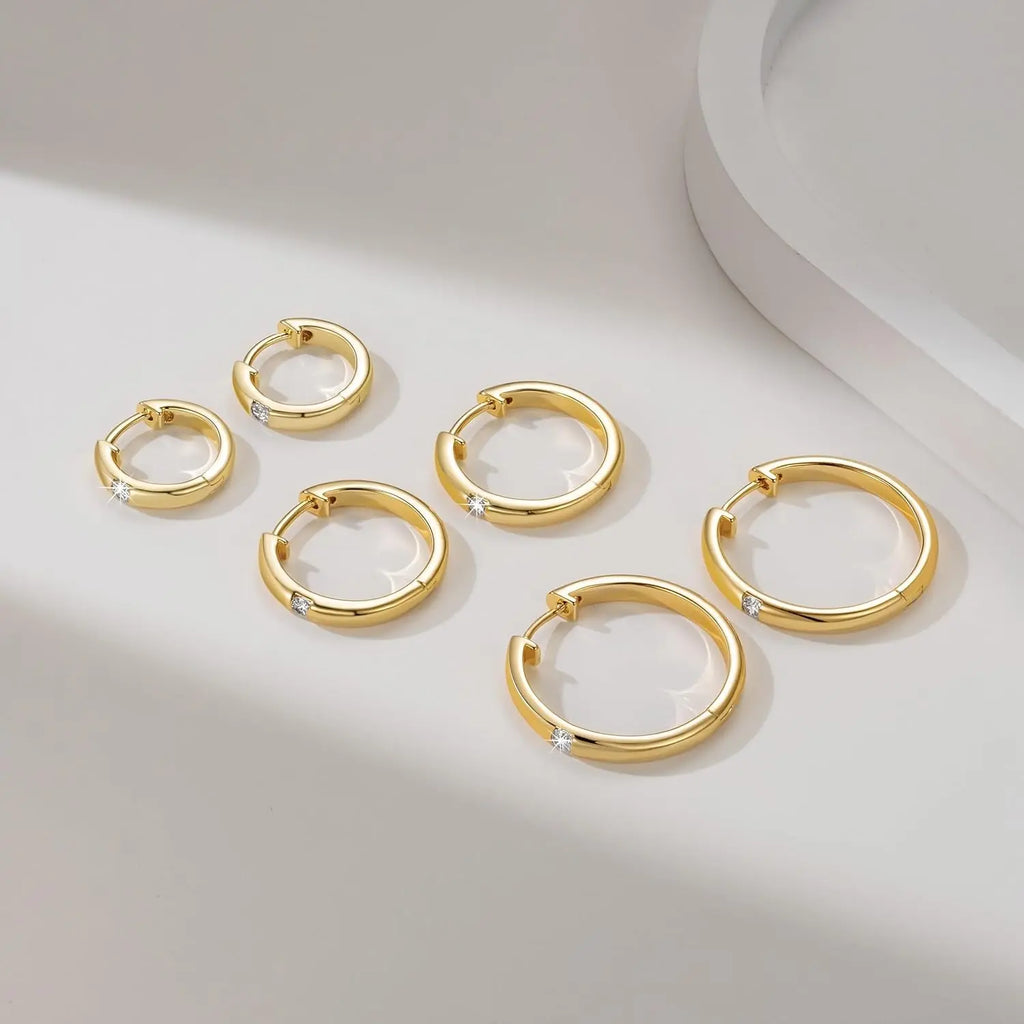 14K Gold Small Huggie Hoop Earrings 