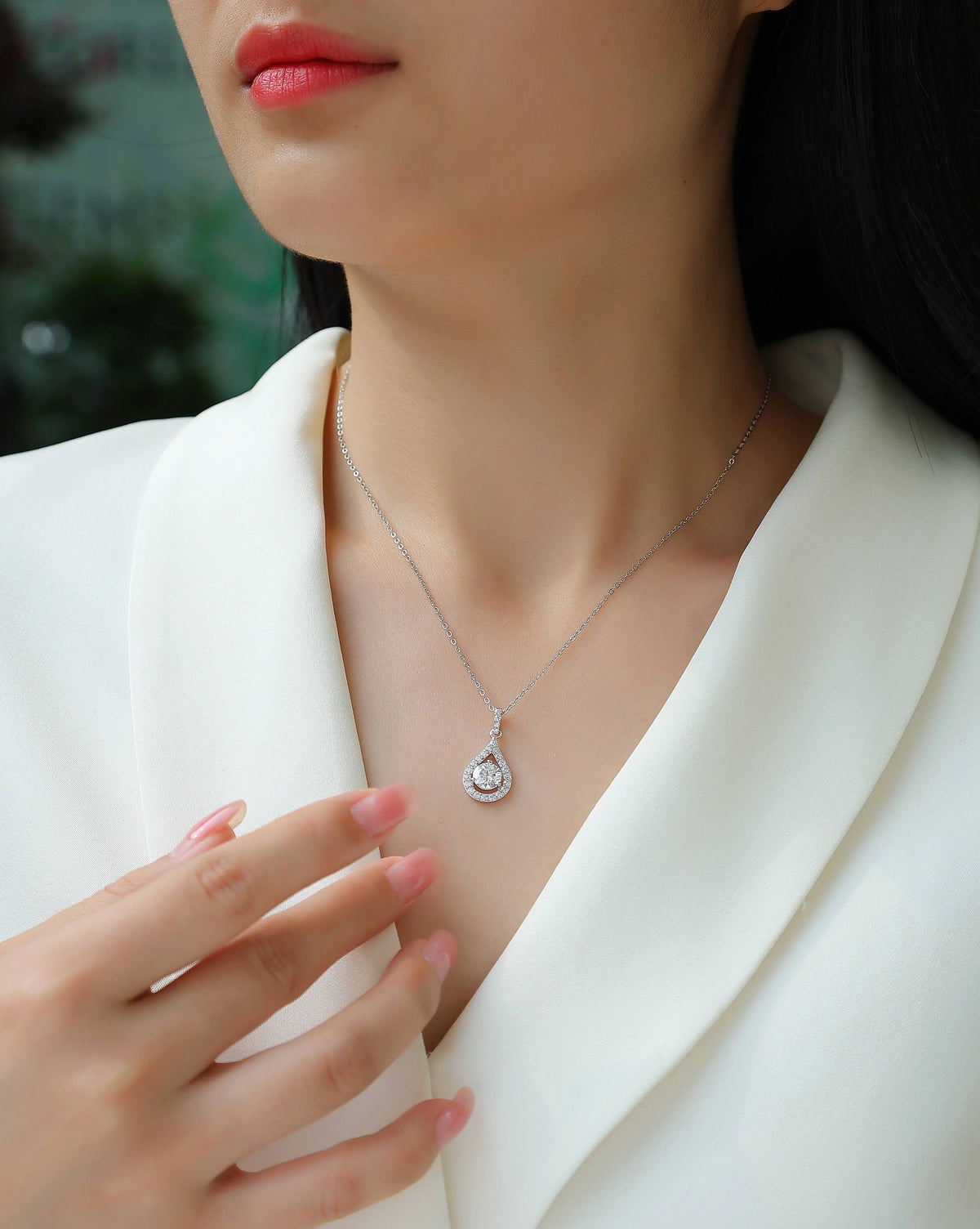 1Heart Charm Diamond Jewelry Piece Set with 1-Carat Moissan Diamond S925 Sterling Silver and Platinum-Plated Pendant