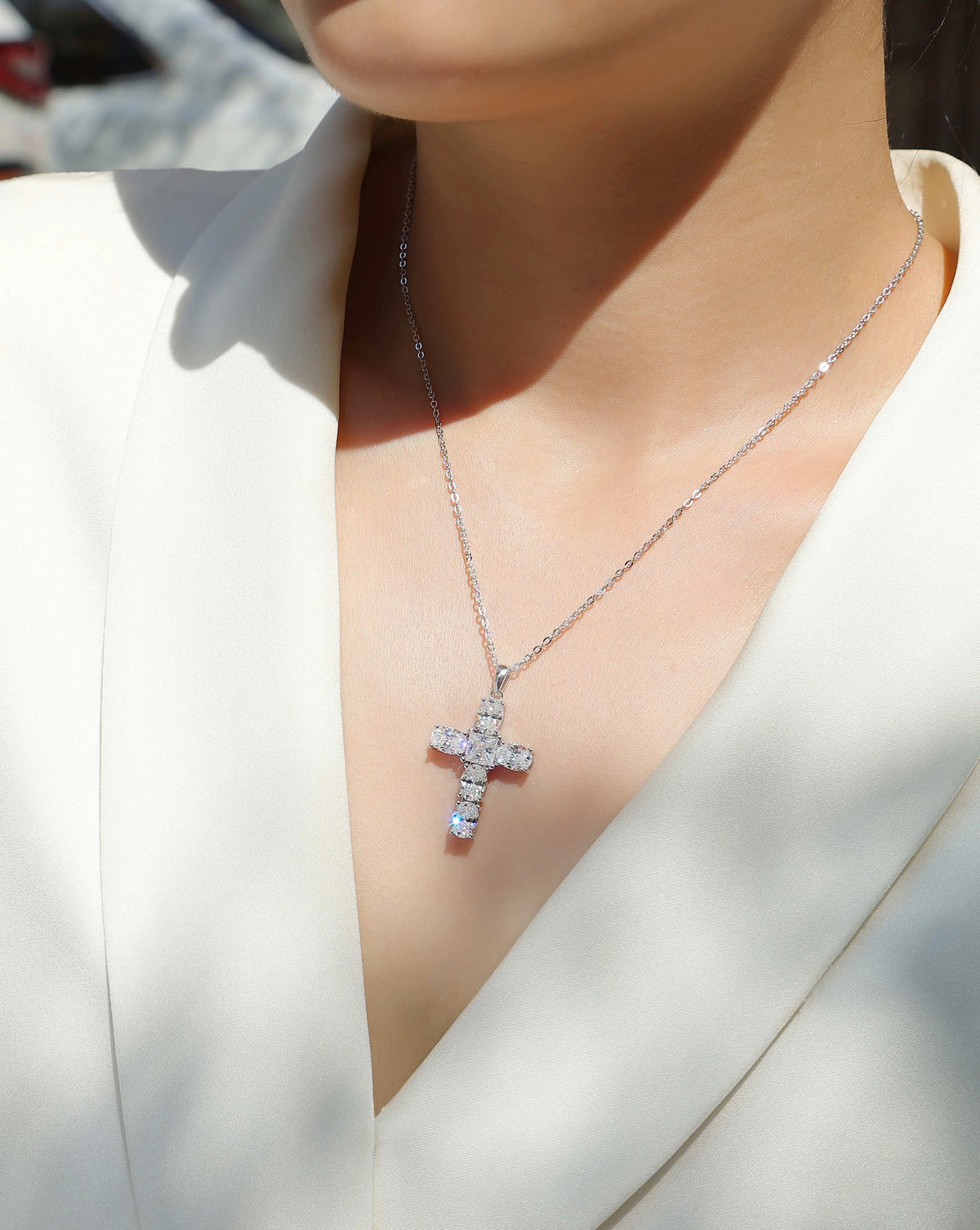 Soul Guidance - Pendant with Moissanite S925 Sterling Silver and Platinum-Plated Diamond