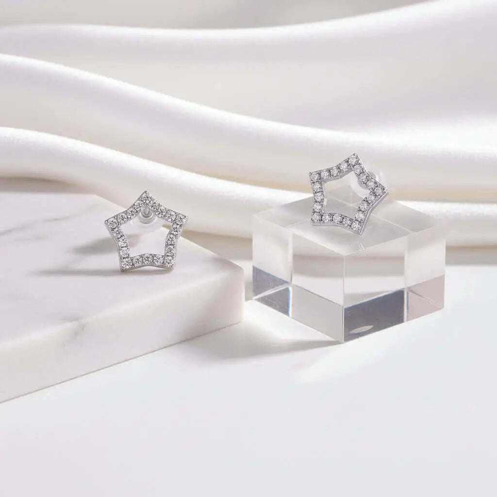 Mini Moissanite Stud Earrings – S925 Sterling Silver Platinum-Plated